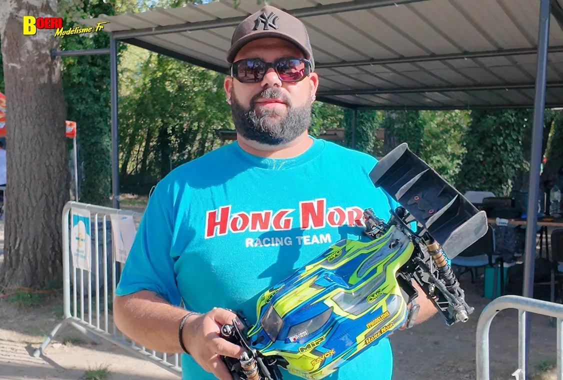 Découvrez le Challenge 100% RC 2026 à Pertuis ! Programme, catégories de voitures et circuit MBCP. Découvrez le Challenge 100% RC 2026 à Pertuis