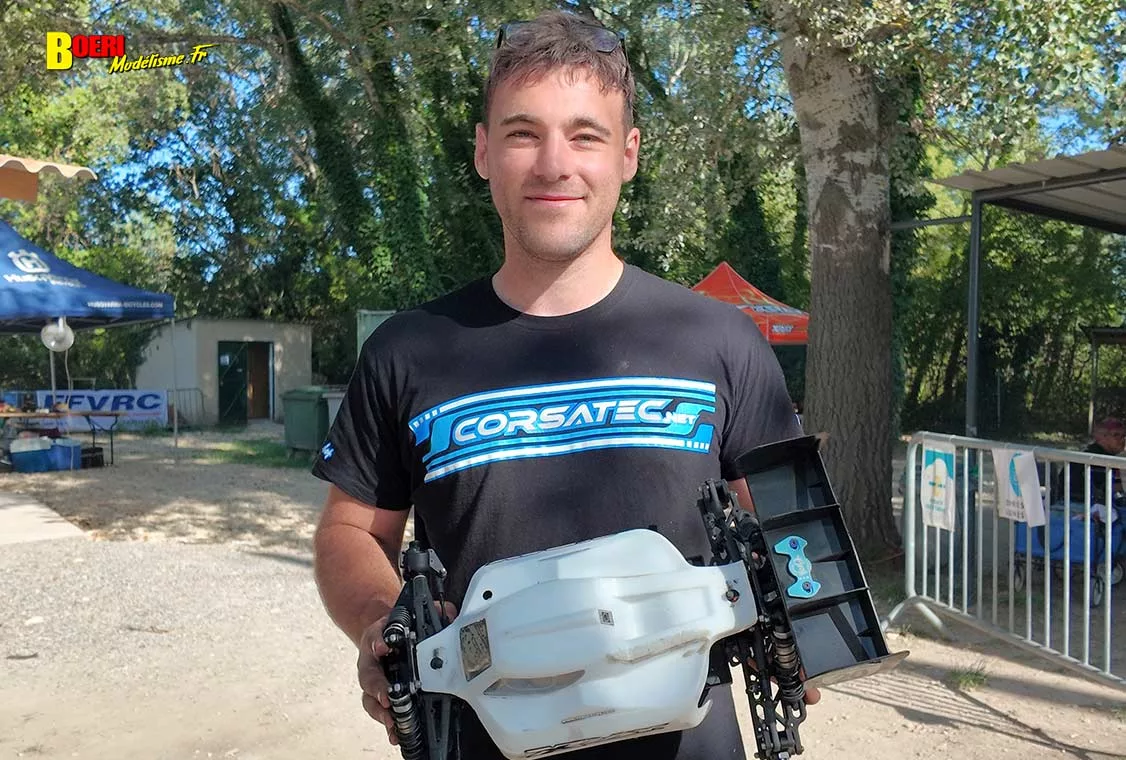 Découvrez le Challenge 100% RC 2026 à Pertuis ! Programme, catégories de voitures et circuit MBCP. Découvrez le Challenge 100% RC 2026 à Pertuis
