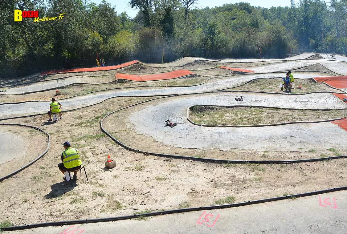 Découvrez le Challenge 100% RC 2026 à Pertuis ! Programme, catégories de voitures et circuit MBCP. Découvrez le Challenge 100% RC 2026 à Pertuis