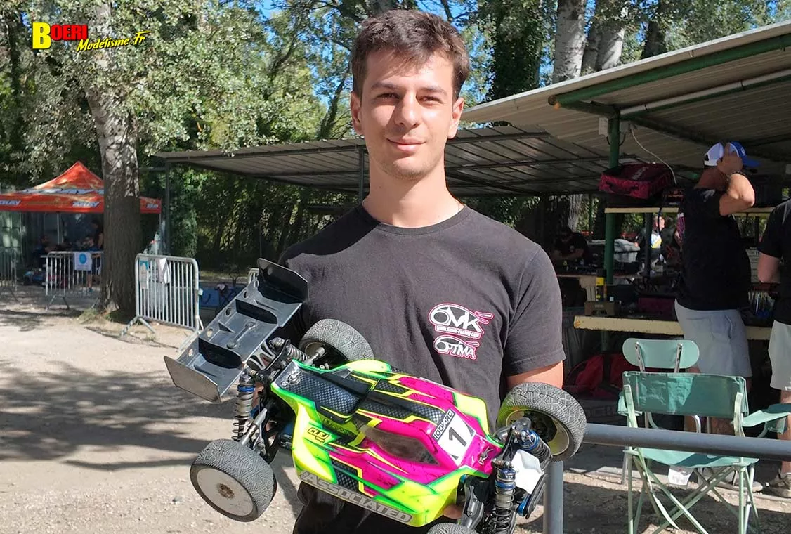 Découvrez le Challenge 100% RC 2026 à Pertuis ! Programme, catégories de voitures et circuit MBCP. Découvrez le Challenge 100% RC 2026 à Pertuis