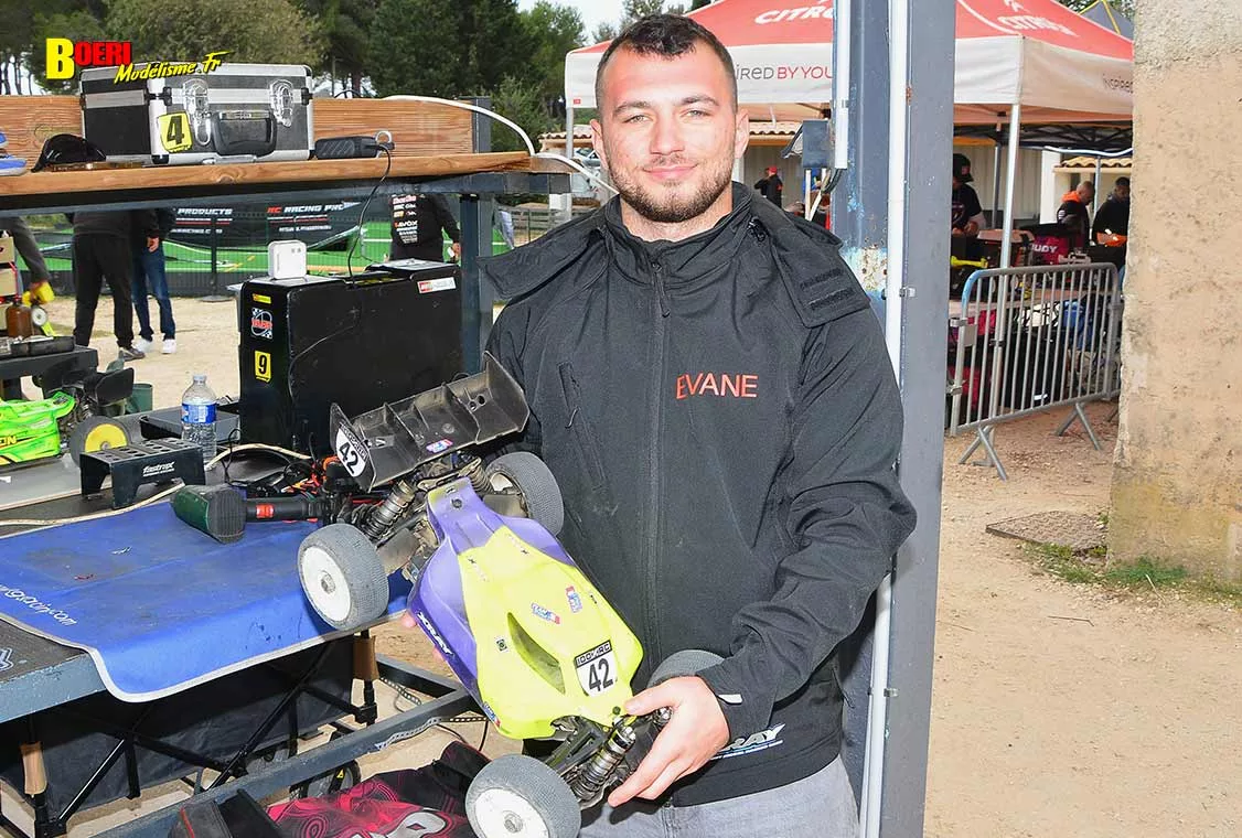 Découvrez le Challenge 100% RC 2026 aux Pennes Mirabeau ! Découvrez le Challenge 100% RC 2026 aux Pennes Mirabeau !